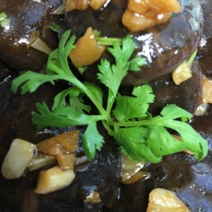 Stew Chinese Mushroom with Garlic & Chinese Wine